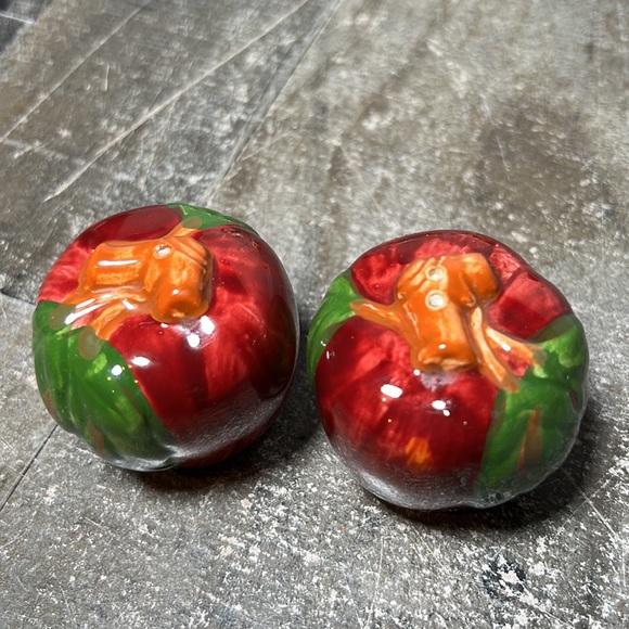 Vintage 70s Franciscan APPLE Sugar Bowl & Creamer Salt & Pepper Shakers Set Rare - Picture 3 of 13